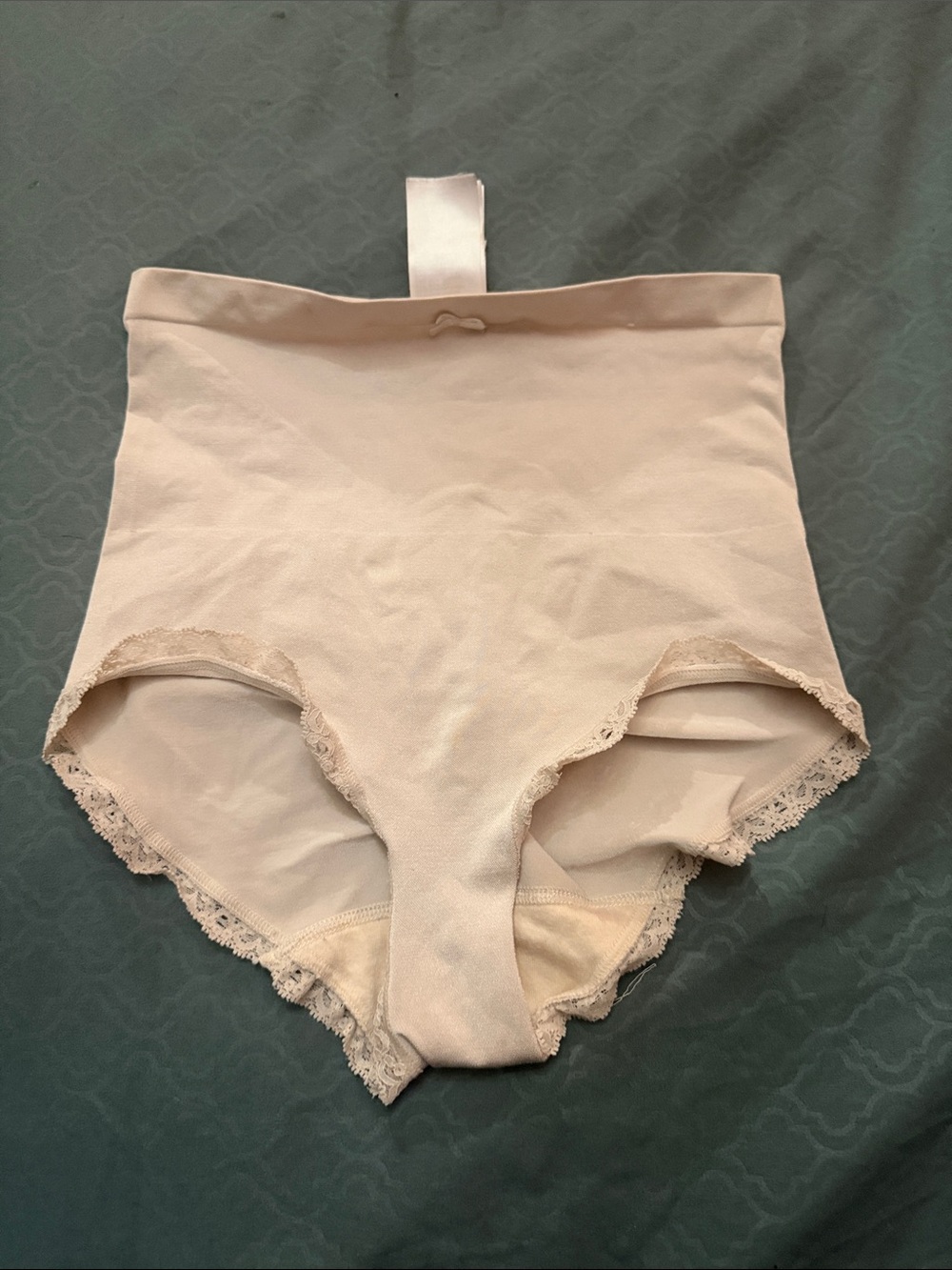H&M Light Beige Stretch High-Rise Briefs with Lace Trim